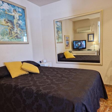 Style Apartments City Center บาเลนเซีย ภายนอก รูปภาพ
